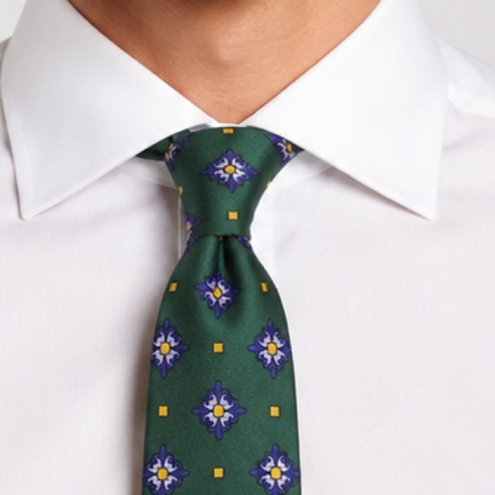 Robert Jensen Emerald Medallion Patterned Silk Tie